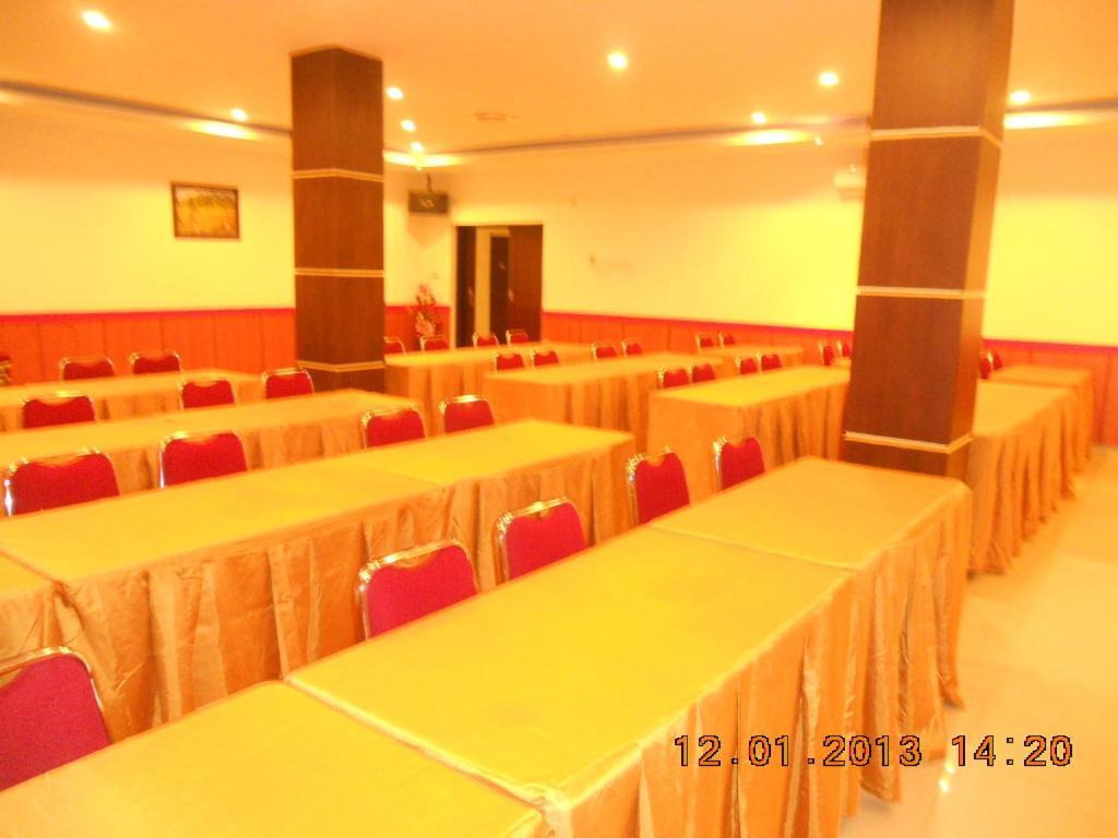 Parma Panam Hotel Pekanbaru Extérieur photo